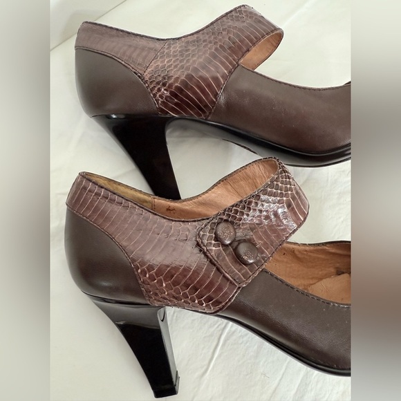 Sofft Since 1997 Women’s Mary Jane Peep-Toe Mid Heel Brown Shoes Size 8M VTG - Picture 14 of 14